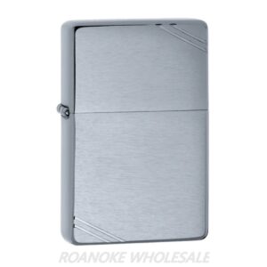 ZIPPO LIGHTER - VINTAGE BR FIN CHROM ($22.95)