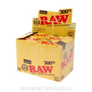 RAW 300'S CLASSIC ROLLING PAPERS 1 1/4 SIZE 40PCS